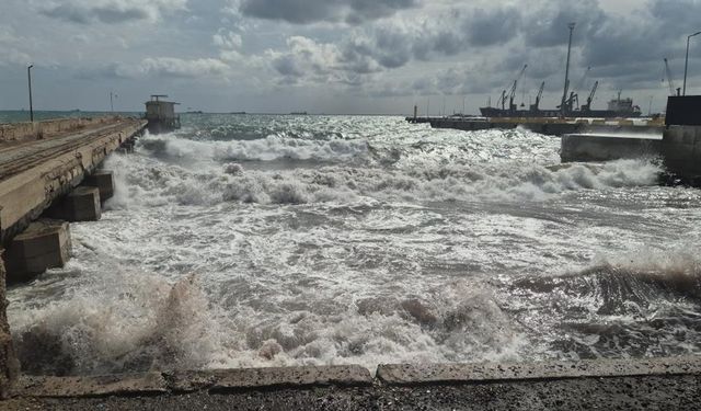 Marmara Denizi taştı, alarm verildi!