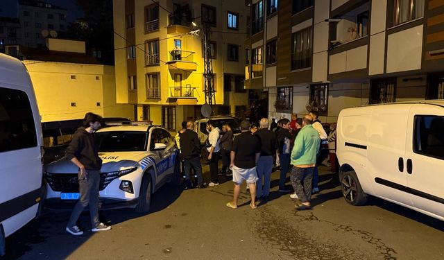 Park halindeki 8 araca çarptı, mahalleliyi ayağa kaldırdı