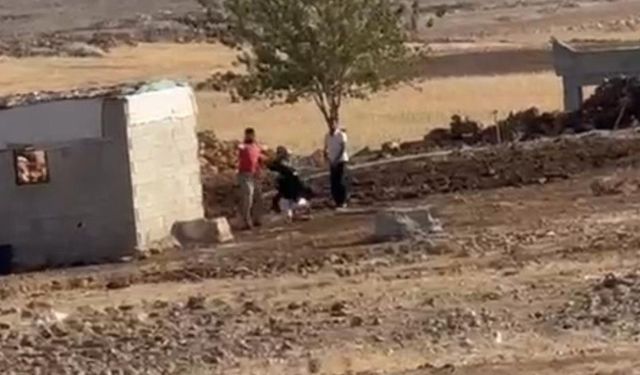 Şanlıurfa'da iki aile kadınların ve çocukların gözü önünde çatıştı