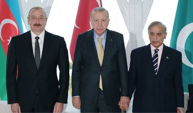 Erdoğan, Bakü’de Aliyev ve Şerif ile görüştü