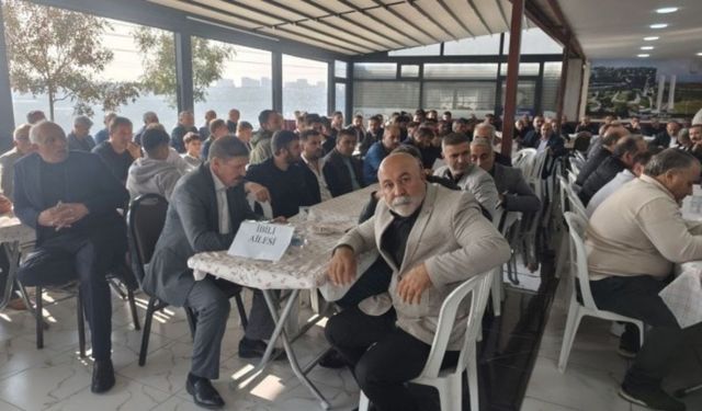 İstanbul'da husumetli iki aileyi DEM Parti barıştırdı