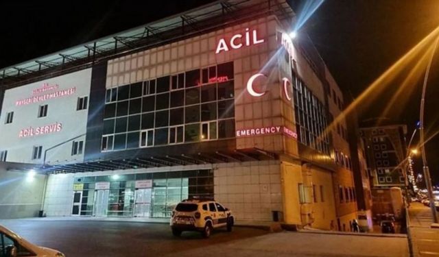 Düğün yemeği yiyen 74 kişi hastaneye kaldırıldı