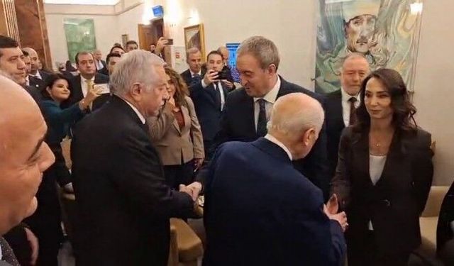 Bahçeli'den DEM Parti eş genel başkanlara tebrik