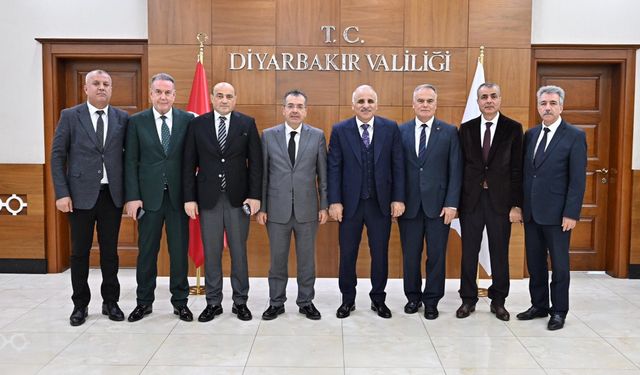 Diyarbakır Valiliği’nde önemli ziyaret!