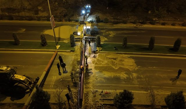 Mardin'de gece gündüz çalışıyorlar