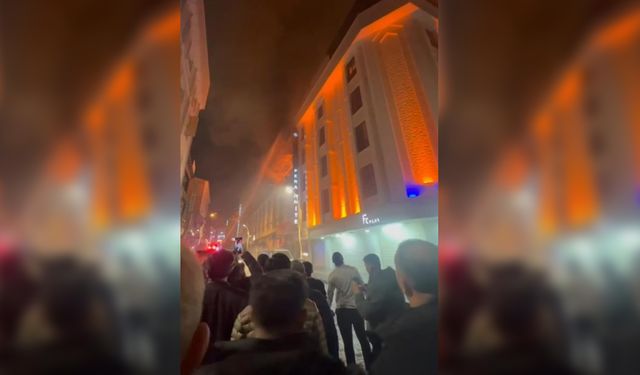 Van'daki otelin restoranında korkutan yangın