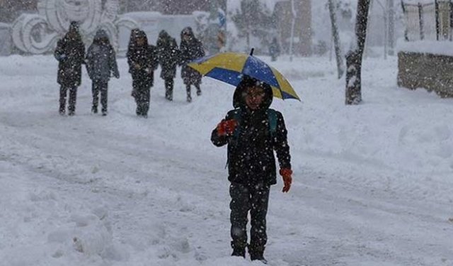 Bingöl’de eğitime kar engeli