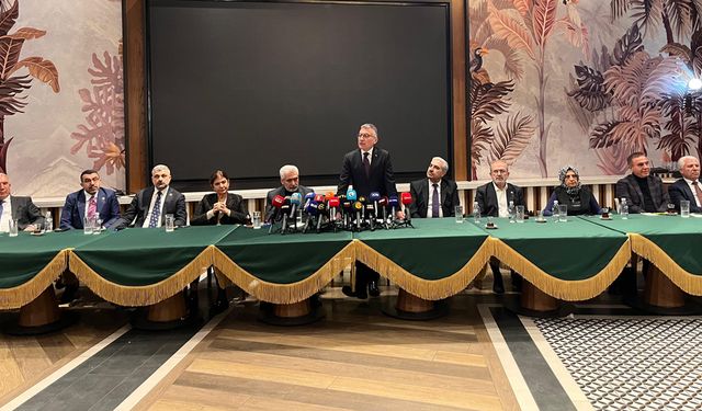 AK Parti heyeti Diyarbakır’da basınla buluştu