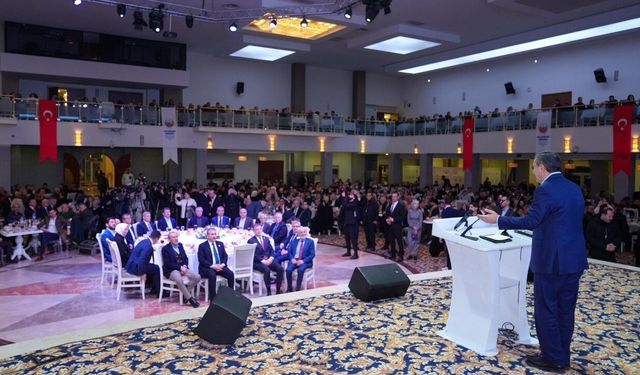 Cumhurbaşkanı Yardımcısı: Hem güçlü hem haklı olacağız