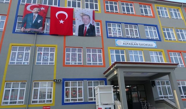 Malatya'da eğitime deprem yıldönümü arası