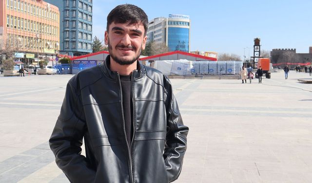 Diyarbakır’da TikTok’ta ‘Kürt İbo’ Rüzgarı:  Genç şair kitap hayali kuruyor