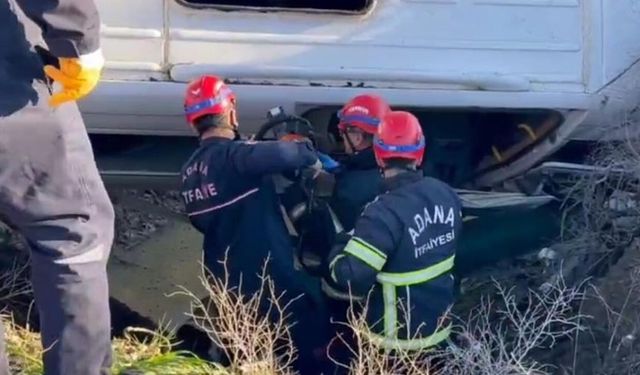 Öğrenci servisi şarampole devrildi: 2’si ağır 9 yaralı