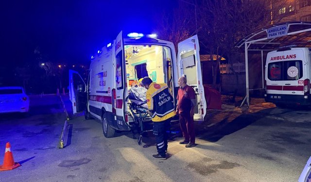 Adıyaman’da pikap şarampole yuvarlandı: 5 yaralı