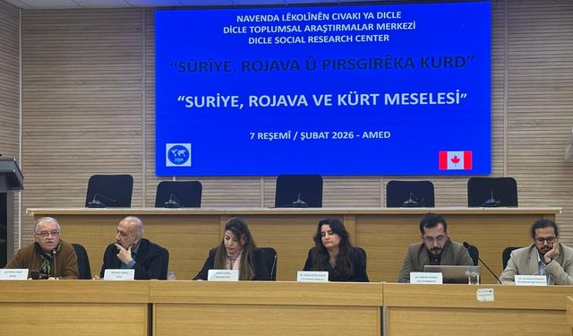 Diyarbakır’da Rojava, Kürt siyaseti ve çözüm süreci tartışıldı