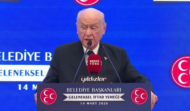 Bahçeli, partisinin belediye başkanlarıyla iftarda