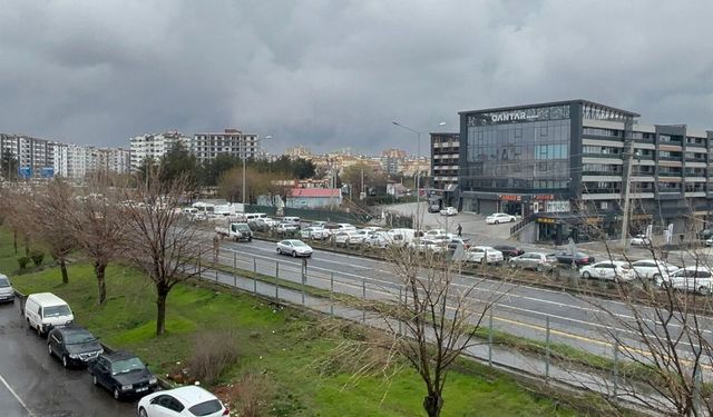 Diyarbakır’da iftar öncesi trafik çilesi!