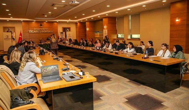 Diyarbakır'da kadın liderleri için eğitim programı