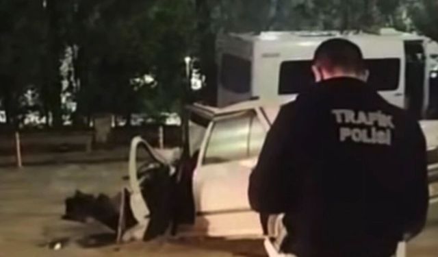 İşçi servisi ile otomobil çarpıştı: 1'i ağır 7 yaralı