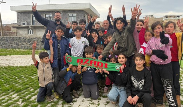 Amedspor taraftarlarından kırsal mahalleye saha çağrısı