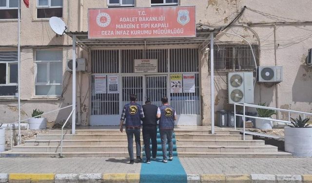 Mardin’de 50 yıl cezası bulunan 2 firari yakalandı