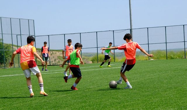 Amedspor yıldızlarını aramaya devam ediyor