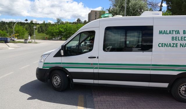 18 yaşındaki genç kızın parkta cansız bedeni bulundu