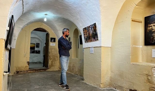 “JOUSKA: Zihnin Sessiz Diyalogları” Mardin’de sanatseverlerle buluştu