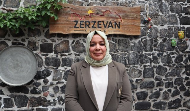 Kadının eli değdi, tarihi konak yeniden canlandı