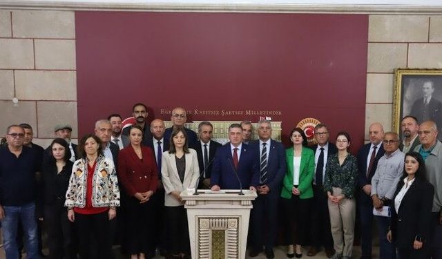 DEM Partili Fırat: Suriye'de Alevilere yönelik saldırılar tehlikeli boyutlara ulaştı