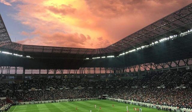 Amedspor'da kombineler ne zaman satışa çıkacak? Başkan Eren'den açıklama