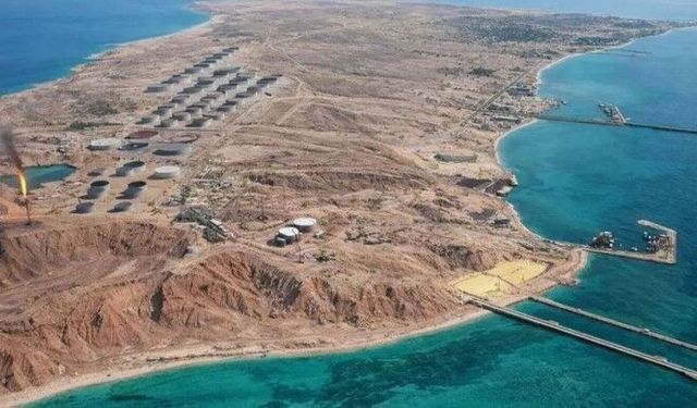 Trump: Hark Adası’nı ele geçireceğiz