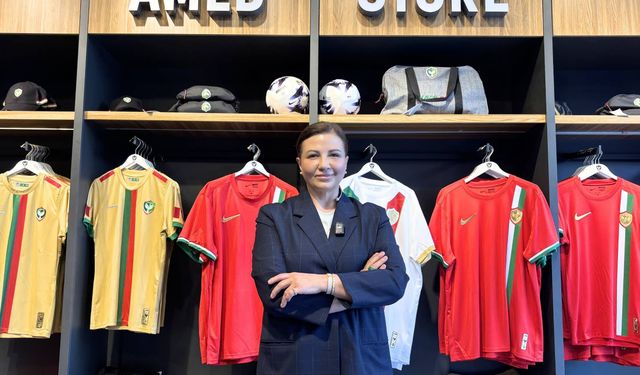 Narin Nadirova: Amedspor sadece Diyarbakır'ın değil bütün Kürtlerindir