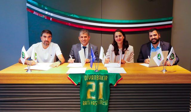 Amedspor ile Diyarbakır Özel Batı Hastanesi arasında sponsorluk anlaşması