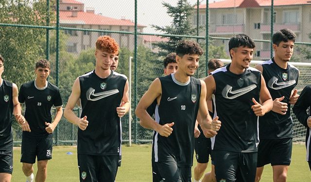 Amedspor 4 genç oyuncuyu kadrosuna dahil etti