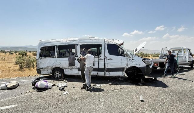 Lice’de trafik kazasında can kaybı 5’e yükseldi