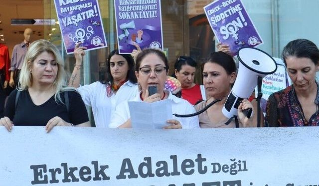 Mersin Kadın Platformu: Rojin Kabaiş dosyasında tüm deliller yeniden incelensin