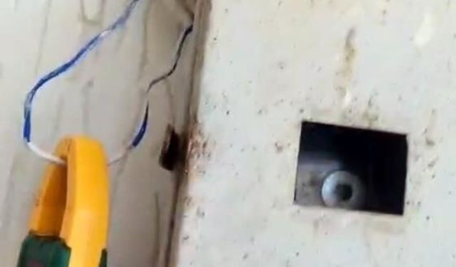 Denetim ekibinin yanında elektriği kaçaktan çıkardı