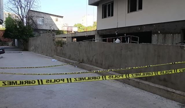 Balkondan düşen kadın yaşamını yitirdi