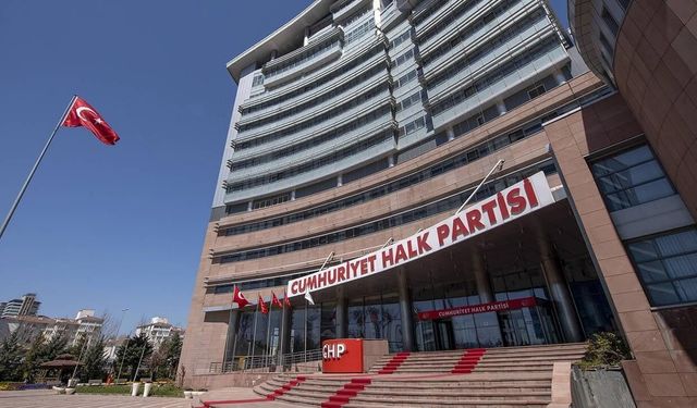 CHP'de genel başkanlık enflasyonu; 6 aday var