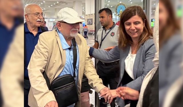 Sürgündeki Kürt siyasetçi döndü, Eşbaşkan Bucak havalimanında karşıladı