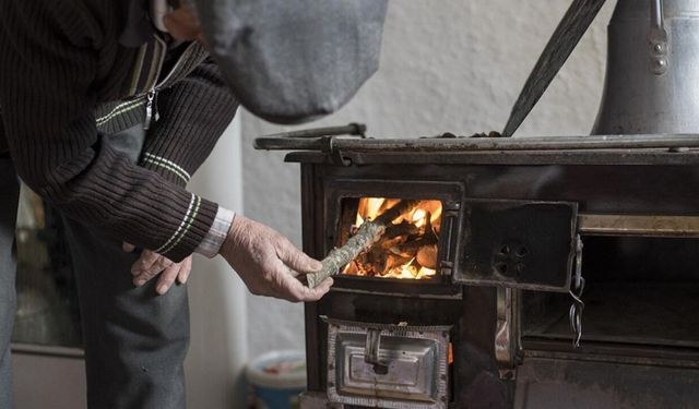 Diyarbakır’da kış hazırlığı başladı:  Odunun tonu 9 bin 500 TL