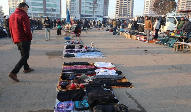 Diyarbakır Bit Pazarı’nda ucuzluk:  Fiyatlar dikkat çekiyor