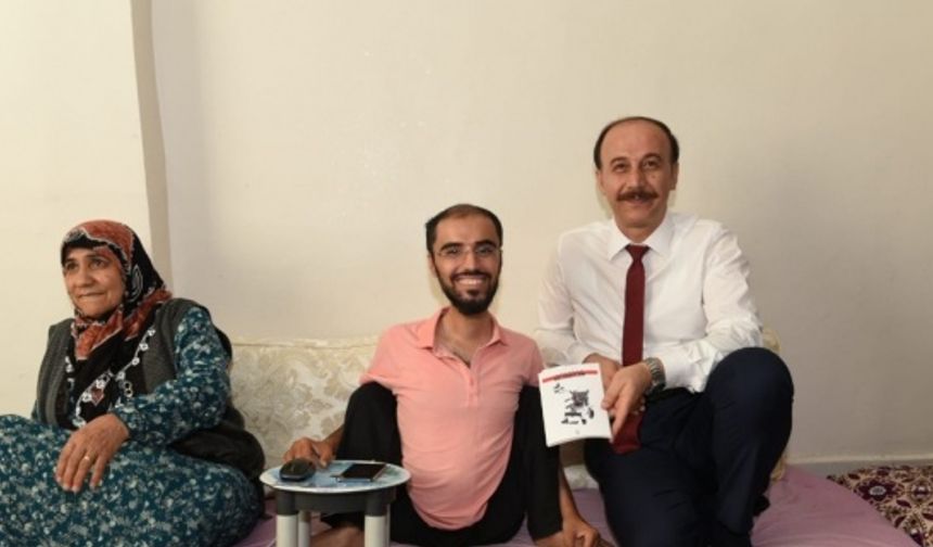 Vali Erin Siverek’te vatandaşlarla buluştu