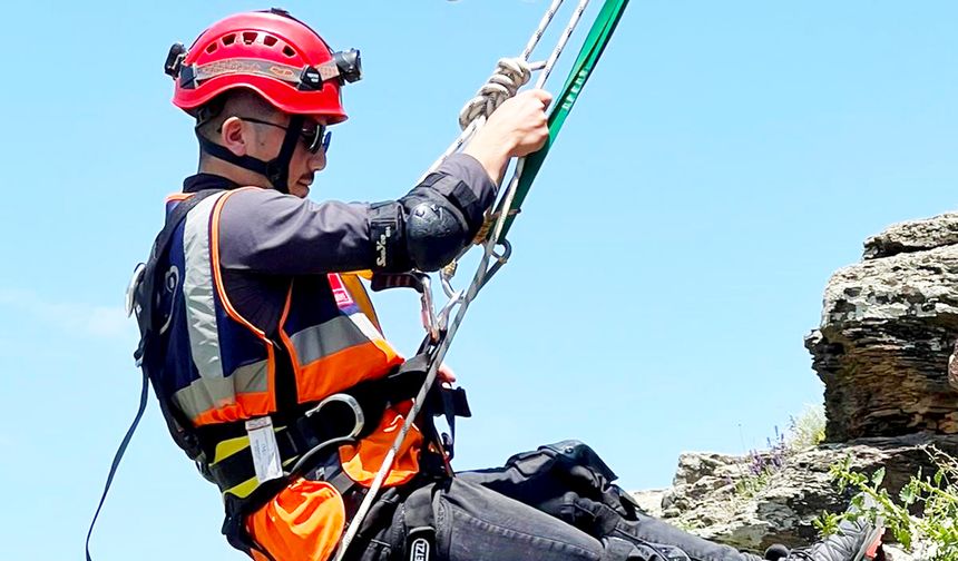 Dağcılık ve arama kurtarma eğitimi