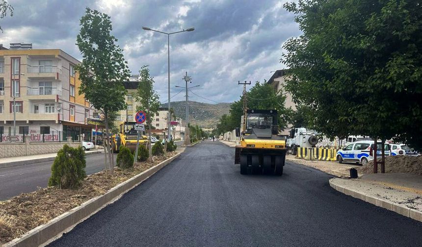 Hani merkez caddesi asfaltlandı