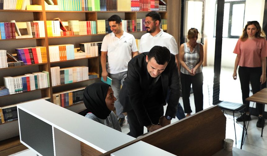 Yenişehir’de Edebiyatevi hizmete açıldı