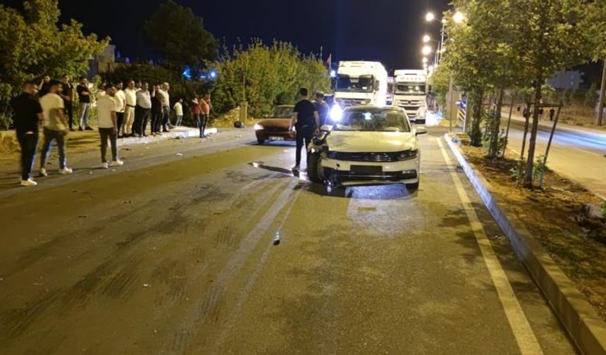 Silvan'da otomobilin çarptığı elektrikli bisiklet sürücüsü ağır yaralandı