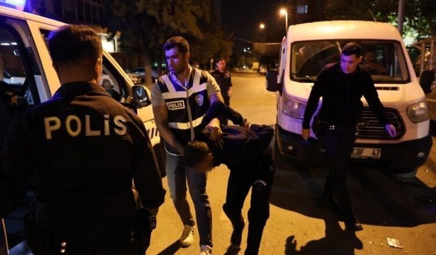 Polisi ezip kaçmak isteyen 2 kişi tutuklandı