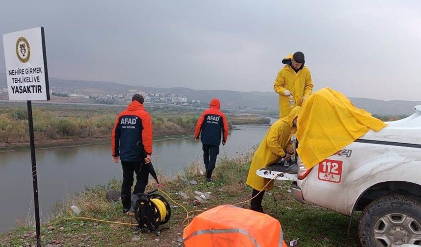Şırnak’ta kaybolan genç Dicle Nehri'nde aranıyor