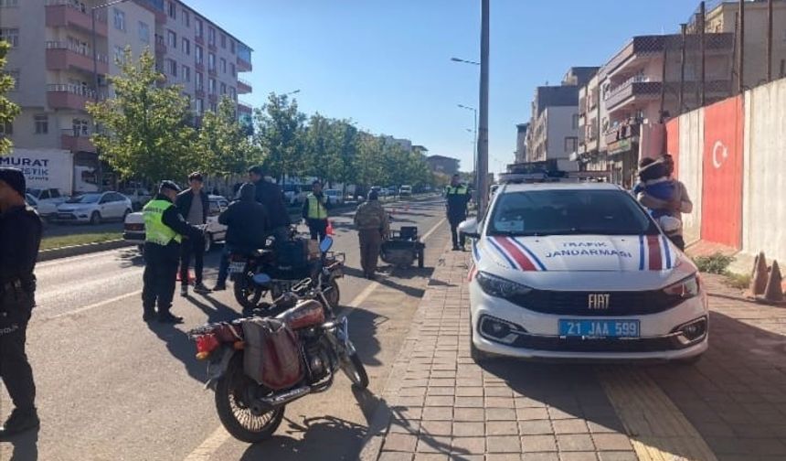 Çermik’te jandarma ve polisten ortak denetim